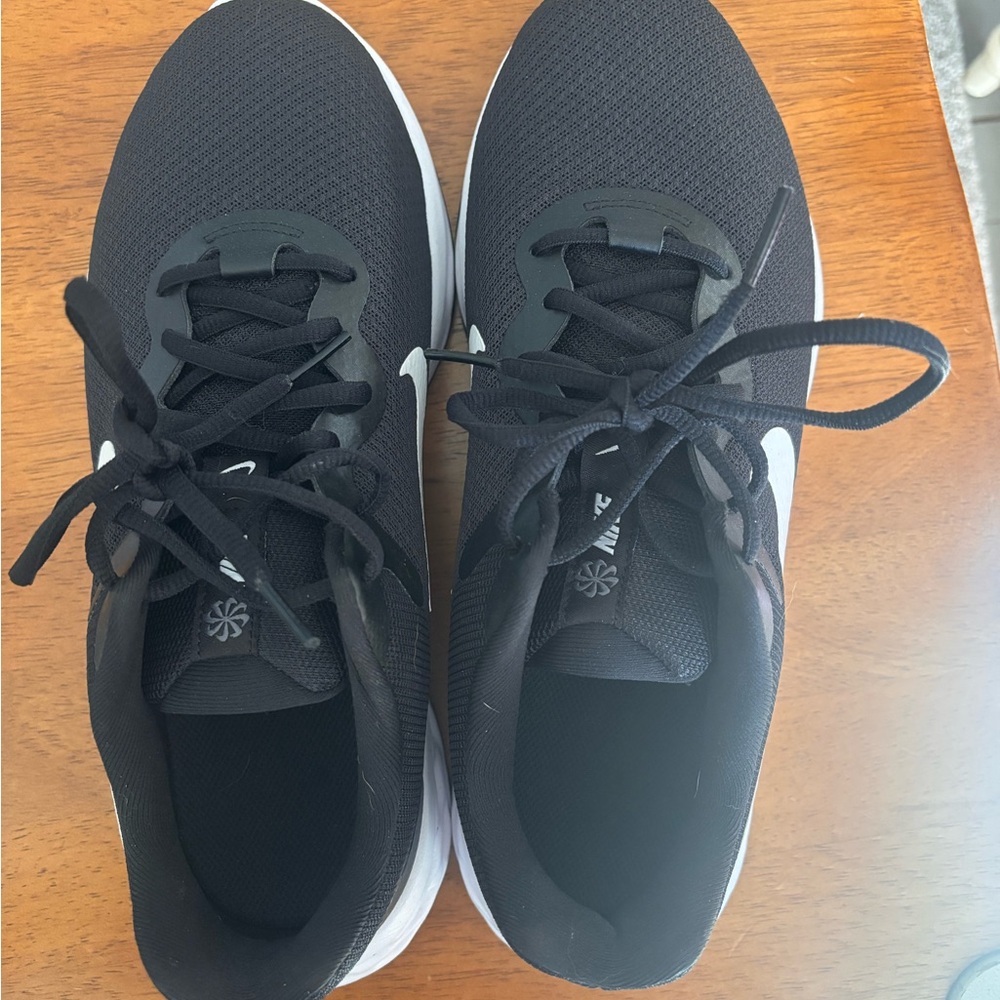 Nike Black and White Women's Running Sneakers